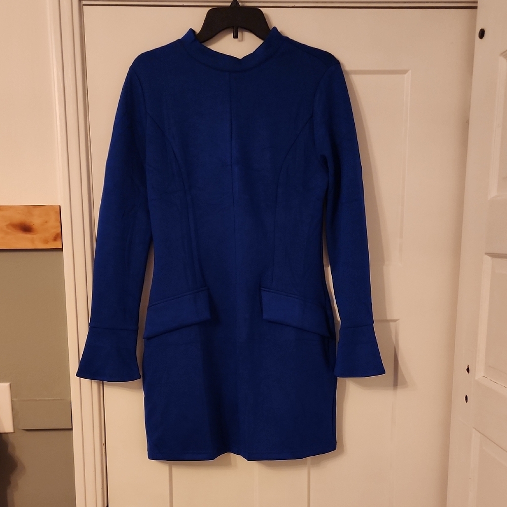 Elegant Blue Long Sleeve Dress Or Tunic Top